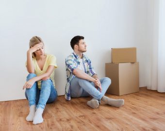 couple unhappy with how hard it was to move by themselves